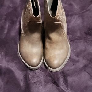 Maurices booties